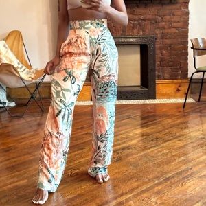 Aritzia Printed silky pant